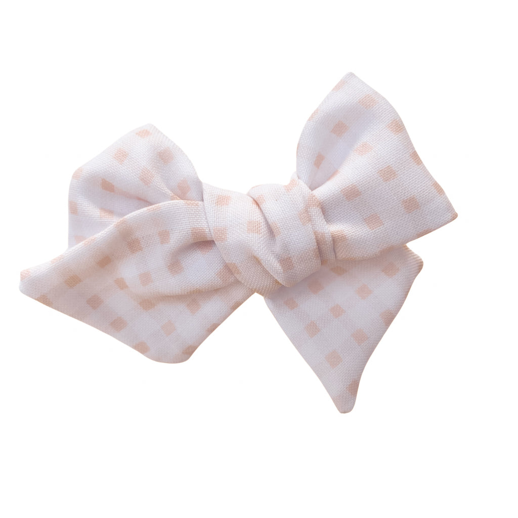Blushing | Bow