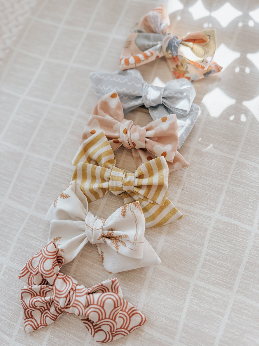Daisy | Bow